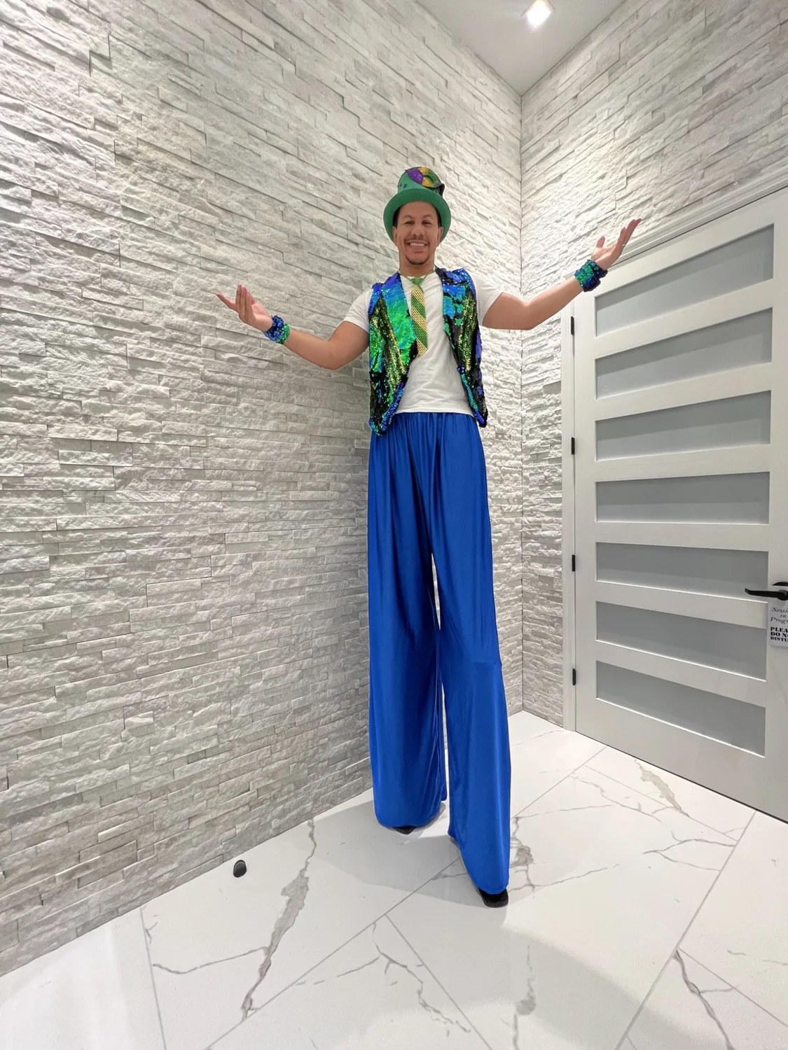 Stilt Walkers by Samba Queens